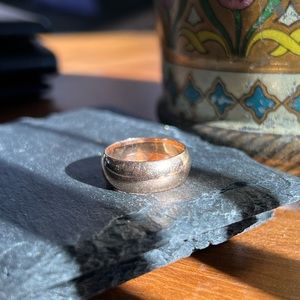 Antique Gold Wedding Band